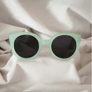 ? Baby Yoda Grogu Diff Eyewear Sunglasses Diff Eyewear | Accessories | Baby Yoda Grogu Diff Eyewear  main image 3